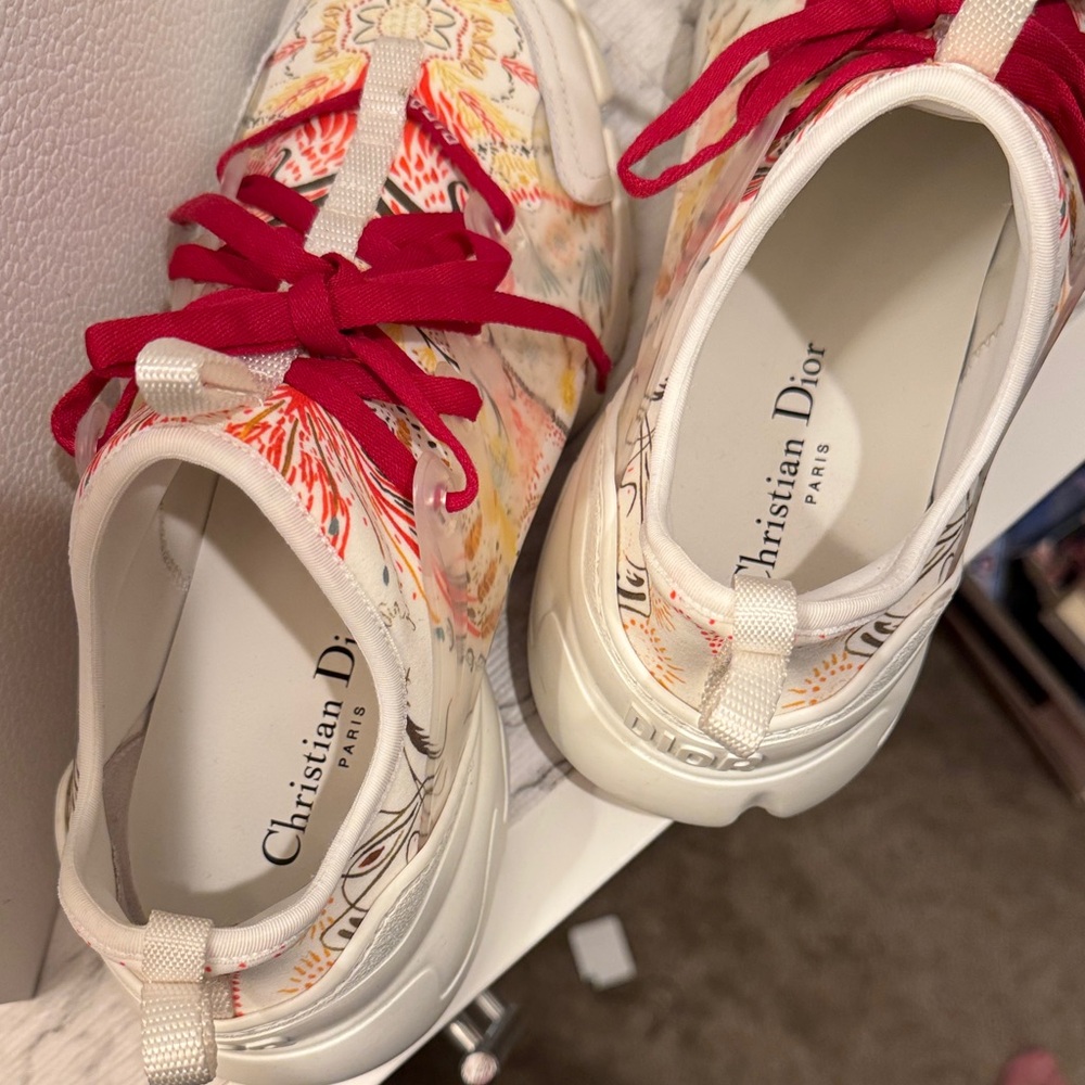 Dior White and Red Sneakers - Picture 10 of 14